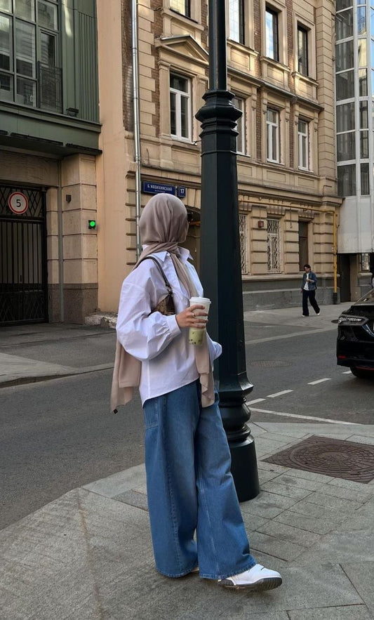 Wide-Leg Jeans for Hijabi Women