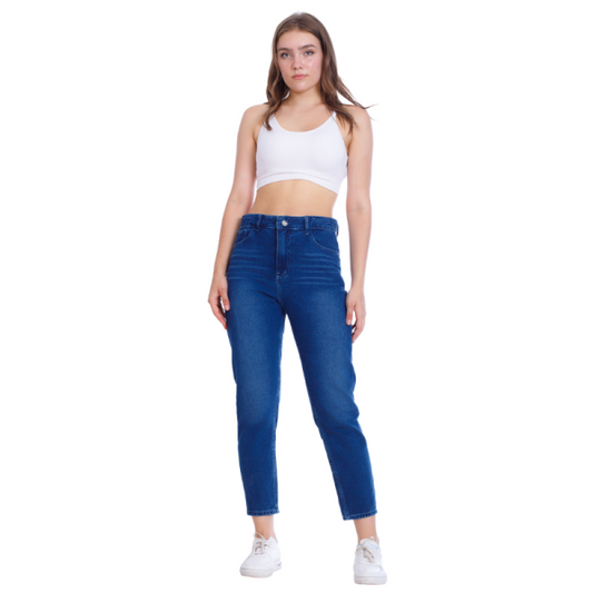 الجينز المناسب لشكل جسمك