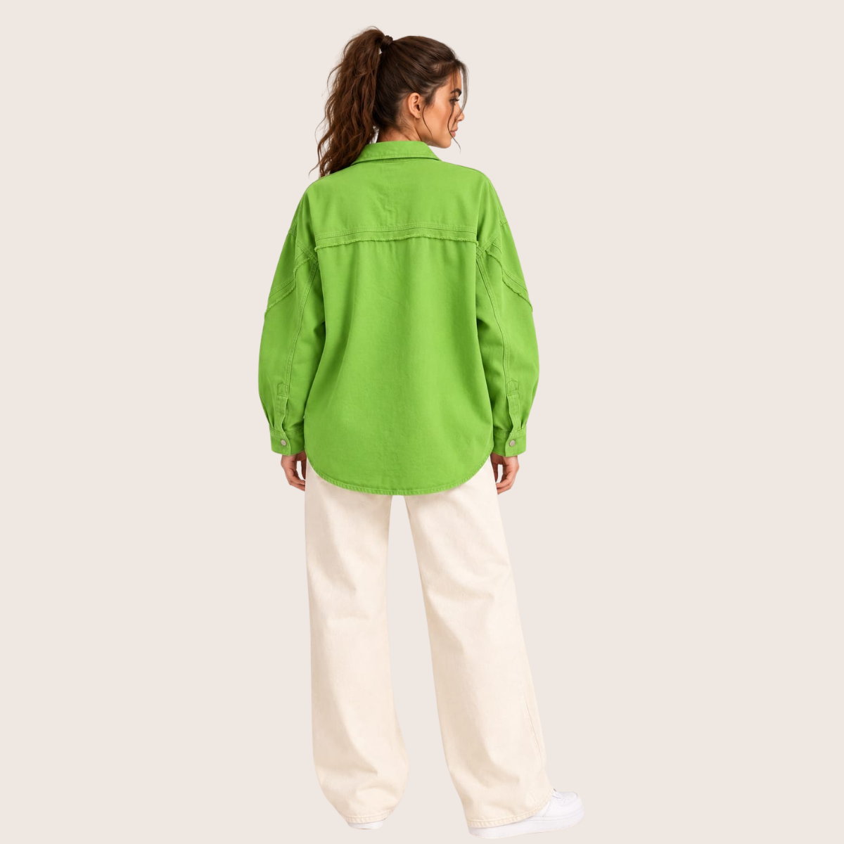 Oversized Women's Shirt with Front Pockets Kiwi OJ-514GR